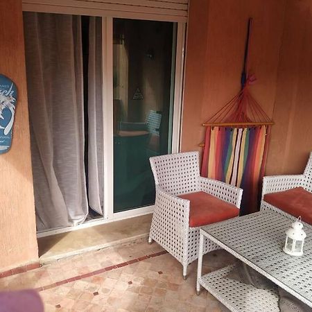 Superbe appartement en résidence privée devant la mer avec piscine Bouznika Extérieur photo