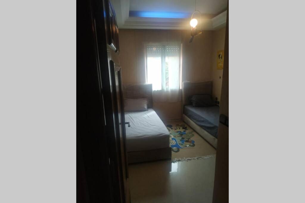 Superbe appartement en résidence privée devant la mer avec piscine Bouznika Extérieur photo